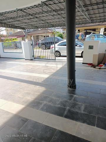 Semi-Detached Double Storey House for Rent – Bandar Country Homes, Des 1