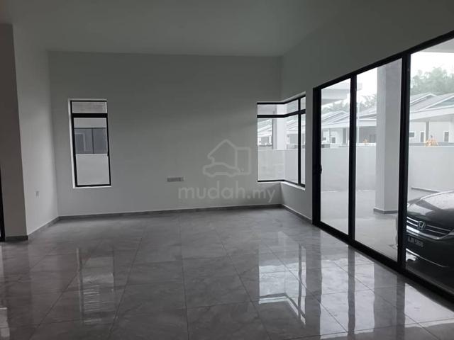 Freehold 2 Storey Beautiful Luxury Semi-D (42x75) Taman Selamat Indah 4