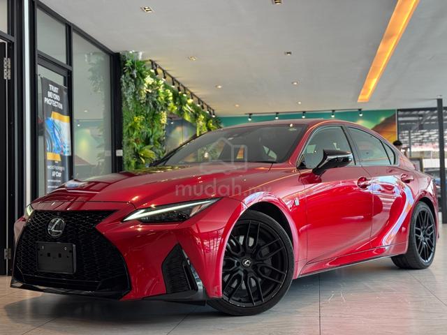 UNREG 2023 Lexus IS300 2.0 F-SPORT MODE BLACK - 3