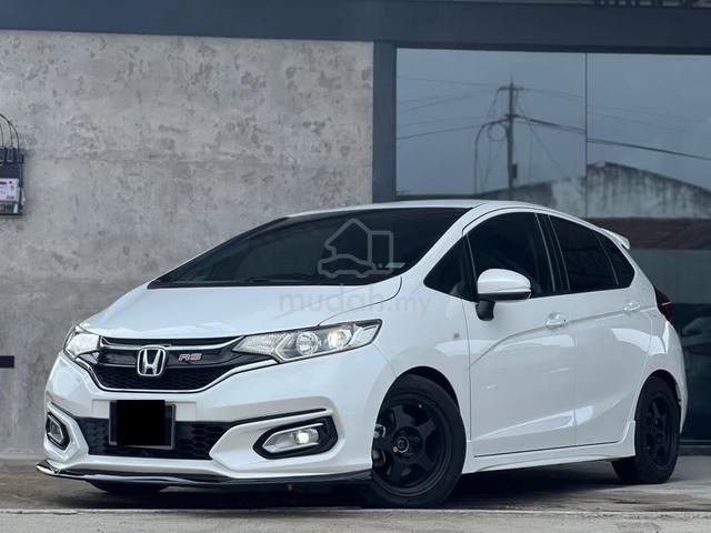 2021 Honda JAZZ 1.5 E FL (A)GK FLRS WITH SPORT RIM - 1