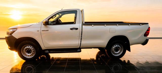 2022 🛑Toyota Hilux 2.4 Manual Single Cab - 4