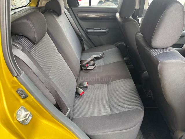 2012 Suzuki SWIFT 1.5 GLX FACELIFT (A)AAA conditio - 3