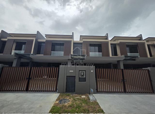 Aurora Sentral Resort Villa 1