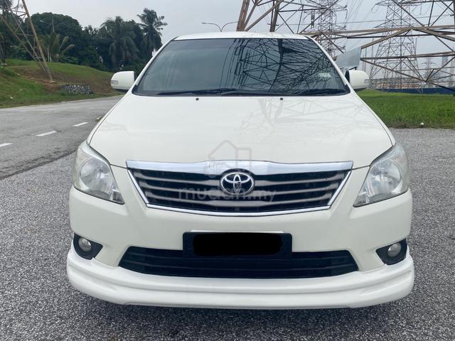 2011 Toyota Innova 2.0 G AT Facelift - 5