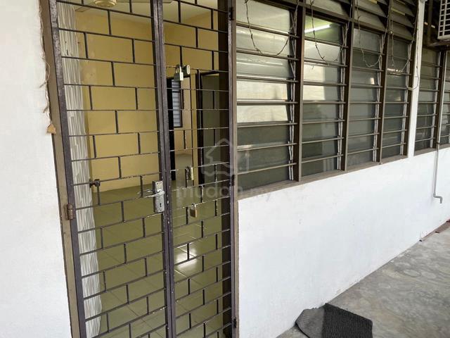 Wisma Lam Hong 1