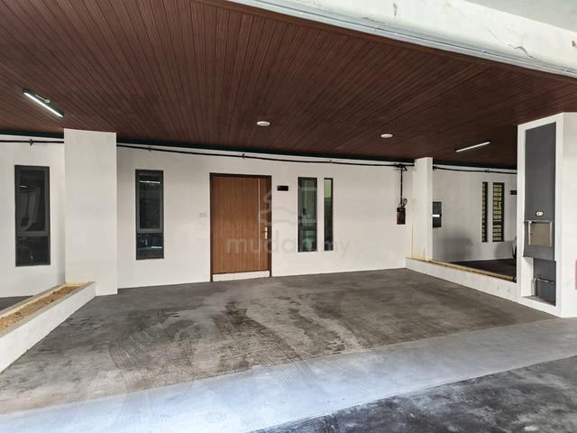 [PRIVATE LIFT] UL Residence @ One Boundary, Gated & Guard, Ayer Itam 1
