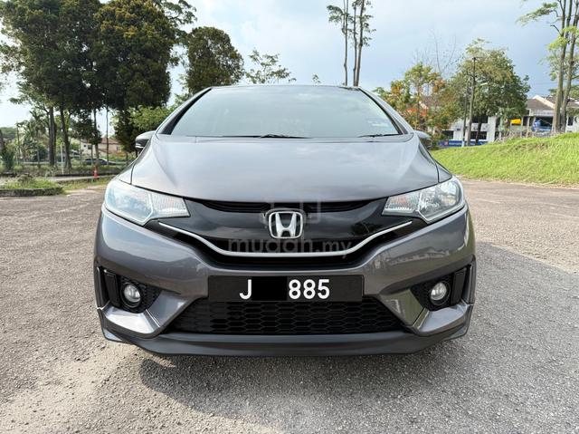 2016 Honda JAZZ 1.5 V (A)JOHOR PLATE - 2