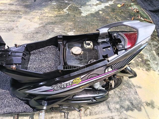 Carousel Image