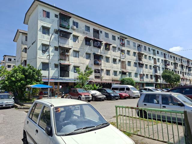Palma Apartment (Bandar Country Homes) 1