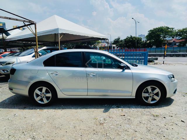 2011 Volkswagen JETTA 1.4 (A) MACAM KERETA BARU - 4