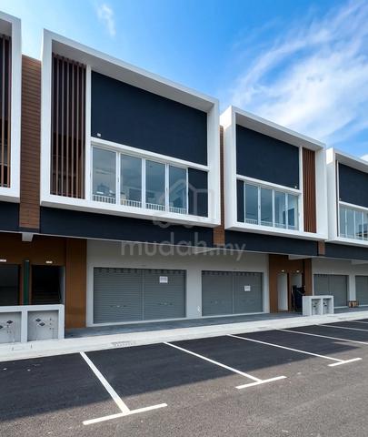 [NEW Shop / Office for Rent] Upper floor. The Corak Bandar Serenia. 1