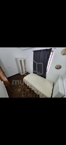Small room Lrt Cempaka 1
