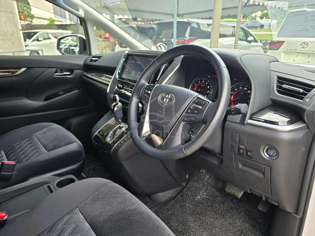 2023 Toyota ALPHARD 2.5 S 8 Seat 4.5B/28k Sunroof - 5