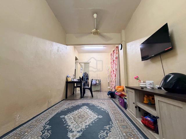 Flat Taman Seri Jenaris 1