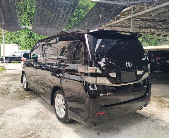 Toyota Vellfire 3.5 V6 - 4