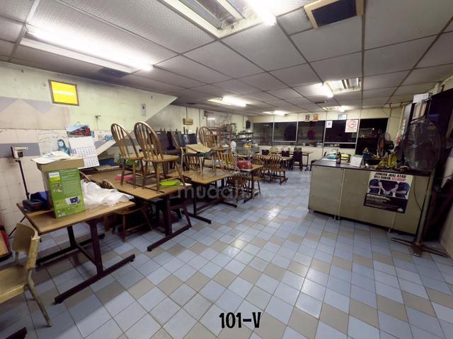 CHEAP RENT !! VALUE RENT !! 22x75 Port Klang Double Storey Shoplot 1