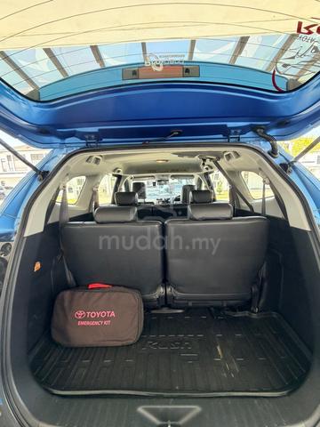 2019 Toyota RUSH 1.5 S SUV 7 SEATER - 2