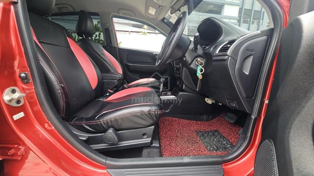 Proton SAGA PREMIUM 1.3 (A) R/CAMERA L/SEAT S/RECD - 5