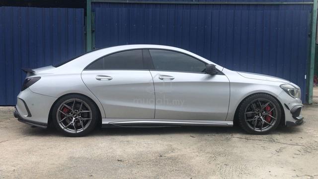 2014 Mercedes Benz CLA180 1.6 AMG Sport LOAN KEDAI - 5