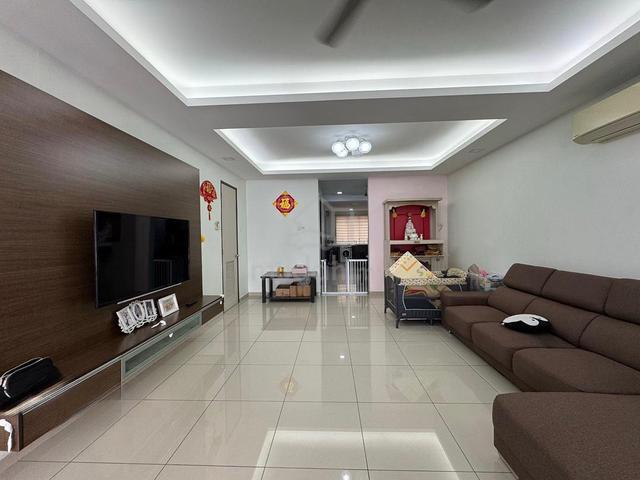 Bandar Botanic Armaya 3 Storey Fully Renovated n Furnished House 1