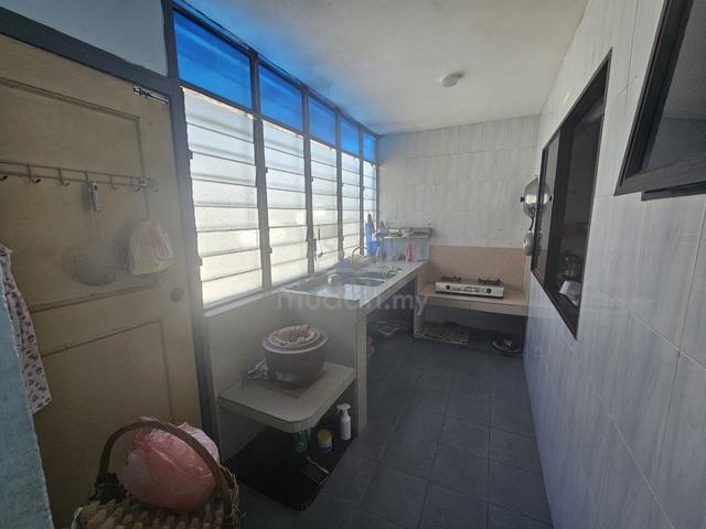 Johor Jaya Anggerik Double Storey House Kitchen Extend Near Aeon IKEA 4