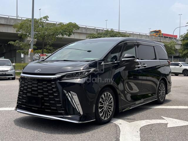 4-Seater 2024 Lexus LM500H Executive for sale - 1