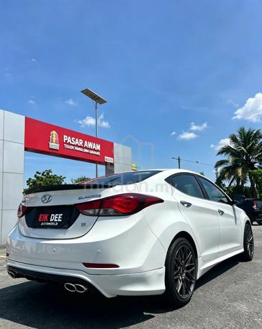 Loan Kedai 2015 Hyundai ELANTRA 1.8 PREMIUM (A) - 3