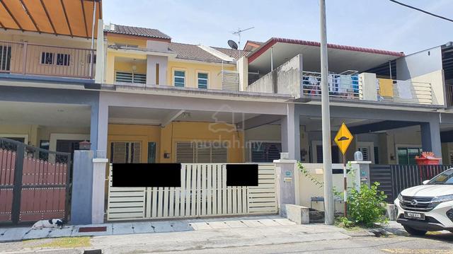 Double Storey Terrace House Pengkalan Indah, Pengkalan, Botani, Perak 1