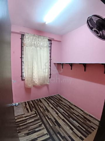 Flat Sri Guchil 1