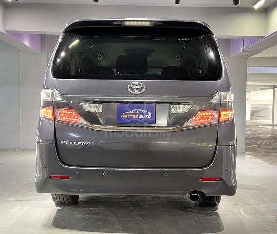 2011 Toyota VELLFIRE 2.4 Z PLATINUM P/Door /C/Loan - 4