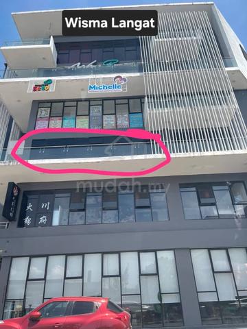 Wisma Langat Office | Corner Unit | Renovated | Main Road Facing 1