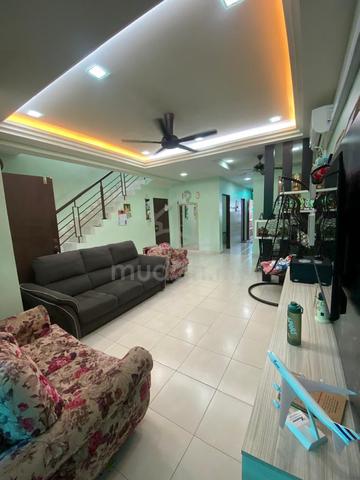 Bandar Tiram Double Storey 1