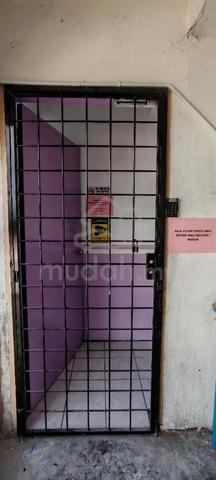 Bilik sewa barisan Top 10 1