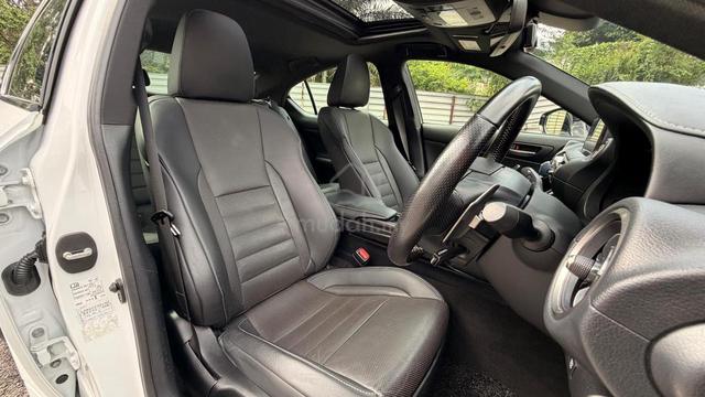 2021 Lexus IS300 F-SPORT 2.0 (A) - 4