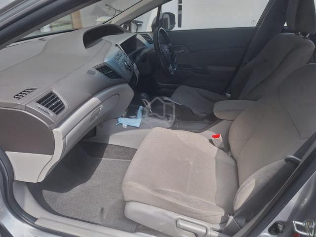 2014 Honda CIVIC 1.8 S (A) FB - 4