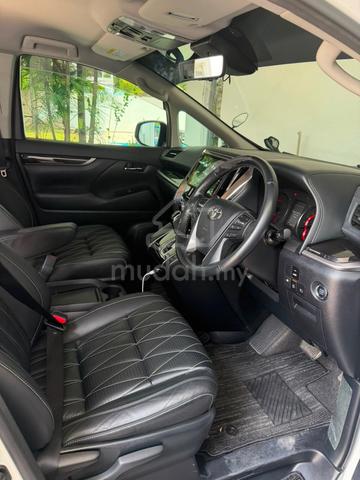 2019 Toyota ALPHARD 2.5 Direct Owner - 5
