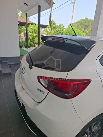 2015 Mazda 2 1.5 SKYACTIV (A) - 2