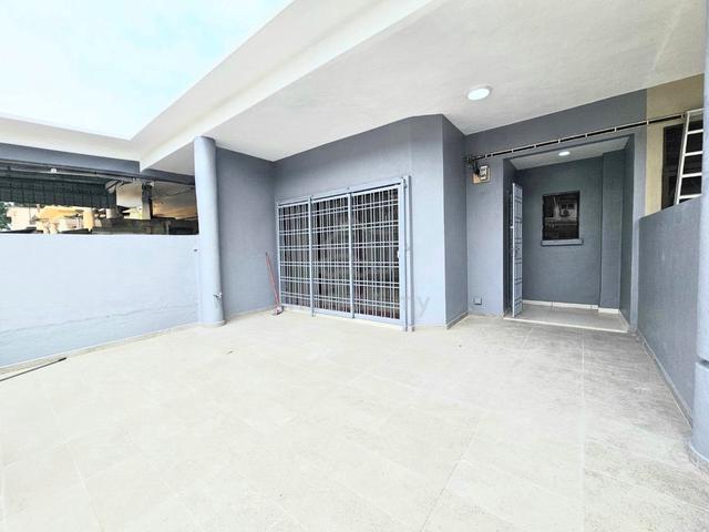 (Newly renovated) - 2 Storey Terrace @ Taman Puchong Prima 1