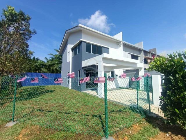 Secara keseluruhan, rumah ini kelihatan baru 1
