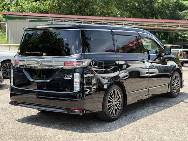 2022 Nissan ELGRAND 2.5 HIGHWAY STAR PREMIUM (A) - 3