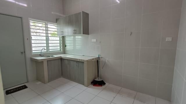 2sty house hillpark kajang selangor 1