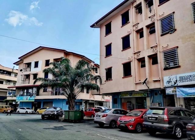 Taman Suria Shop Apartment 1