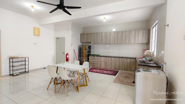 Residensi Adelia 1