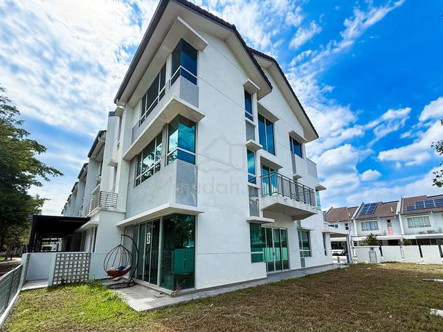 3-Storeys Superlink Terraced Corner Bayan Residence Tropicana Aman TPG 1
