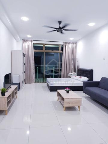 Parc Regency 1