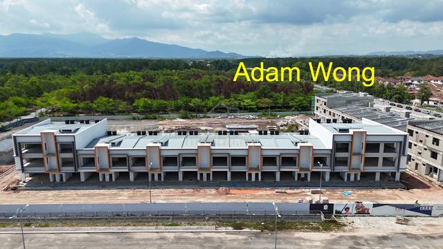 2 COMBINING UNITS 2 Storey Shoplot PRIME AREA Aman Parc For Rent 1