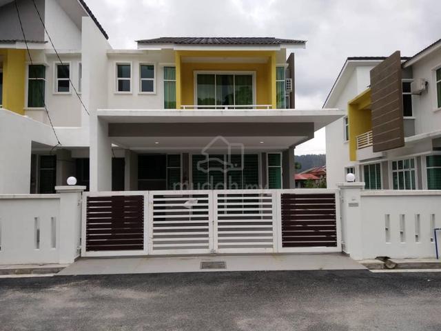 Semi-Detached House Kg Baru Kerteh 1