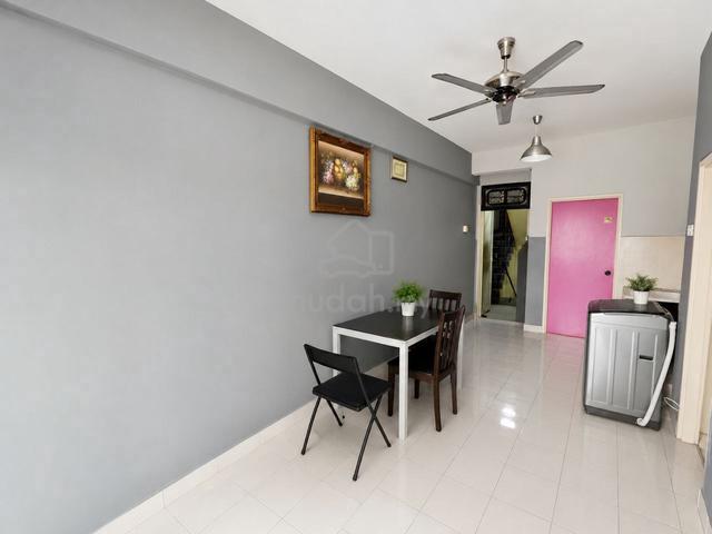 Suria Apartment (Damansara Damai) 1