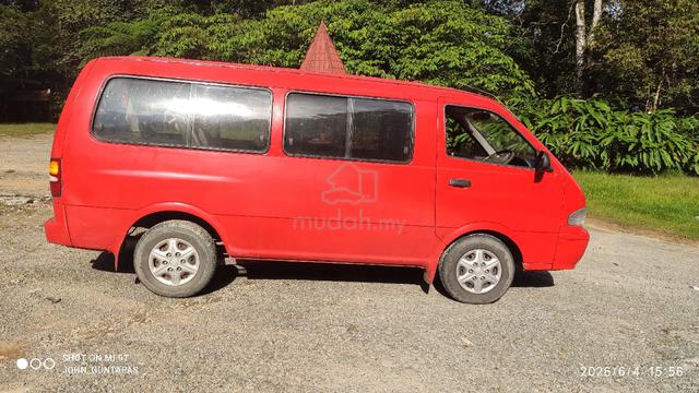 Van 12 Penumpang 2005 Kia PREGIO 2.7 (M) - 1