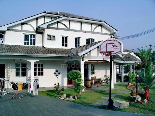 2 Storey Terraced Bandar Kinrara 1